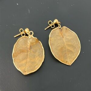 Vintage Gold Leaf Earrings